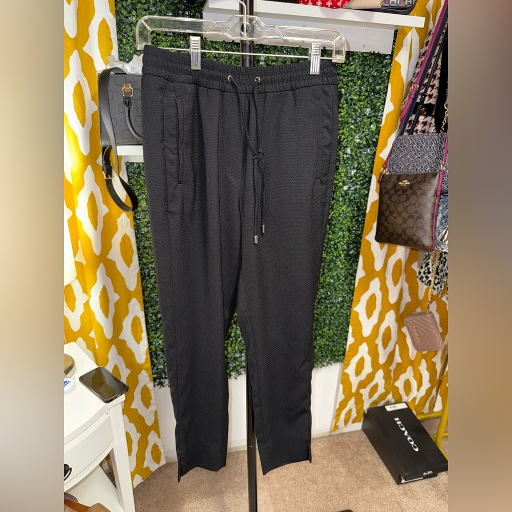 H&M Black Patterned Joggers